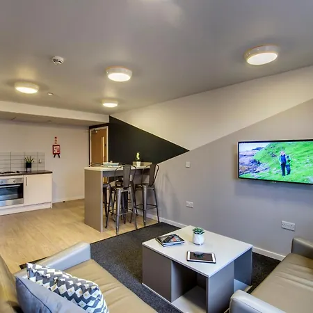 For Students Only - West Village Near Of Apartment *