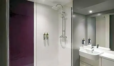Premier Inn Glasgow City - Buchanan Galleries 3*