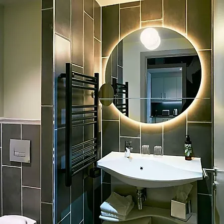 Adagio Apartmanhotel 4*