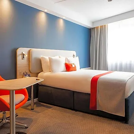 ホテル Express Theatreland By Ihg 3*