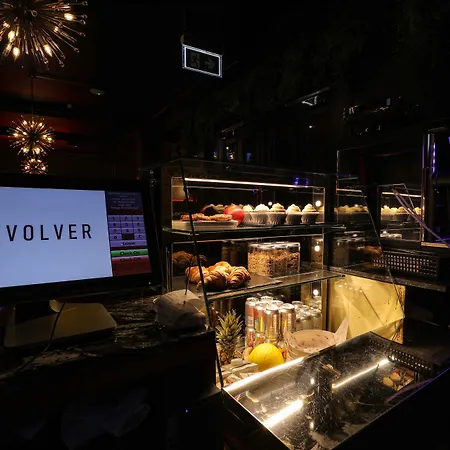Revolver 4* 格拉斯哥