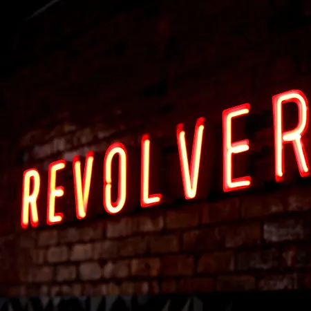Revolver 酒店