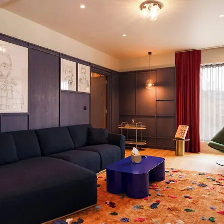 Hotel The Social Hub 4*