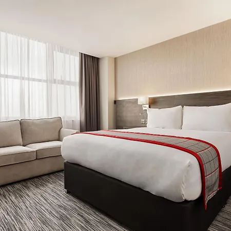 Ramada By Wyndham East Kilbride 3* Glasgow