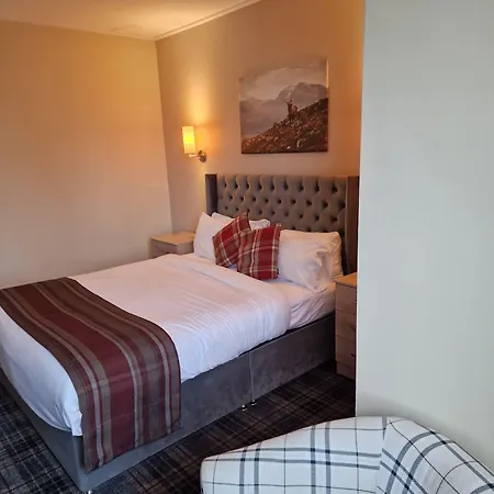 Britannia Hotel 3*