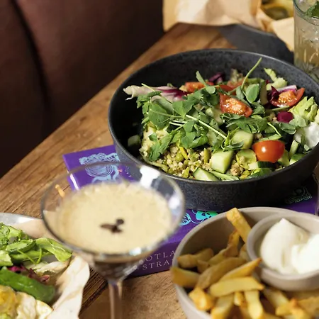 Moxy Merchant Hotell Glasgow