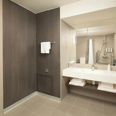 Moxy Merchant 4* Glasgow