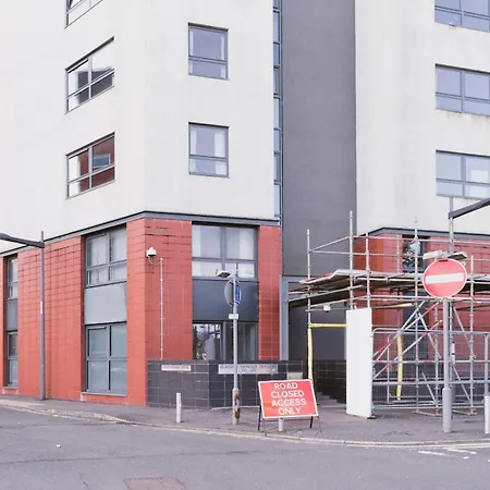 Apartamento Lovely 2-bed Flat Harbour Free Parking - Pass The Keys Glasgow