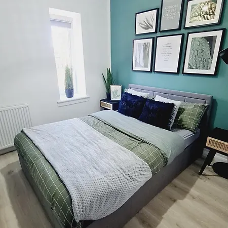 Beautiful 2Bedroom House With Garden Semesterbostad