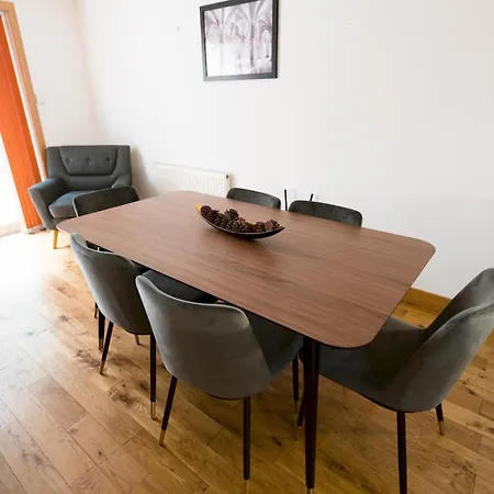 Semesterbostad Beautiful Unique 3bed Mews House - Pass The Keys *