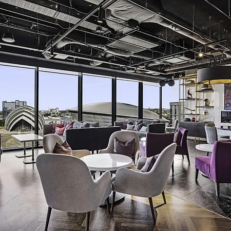 Radisson Red Hotel, Hotel 4*