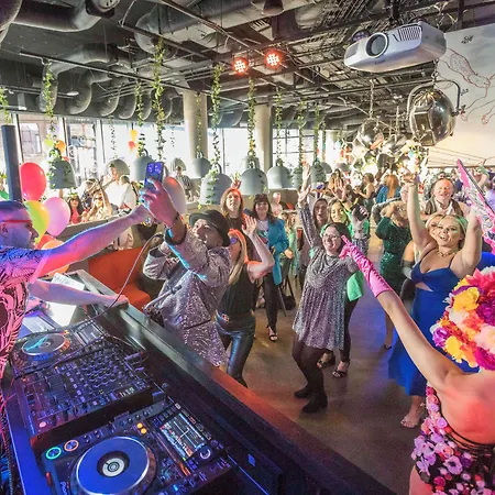 格拉斯哥丽芮酒店 4*