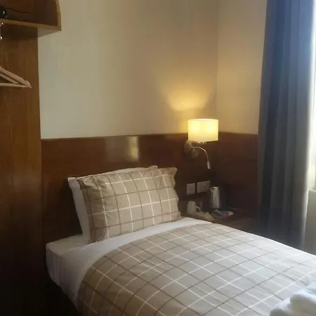 Hotel Douglas Glasgow