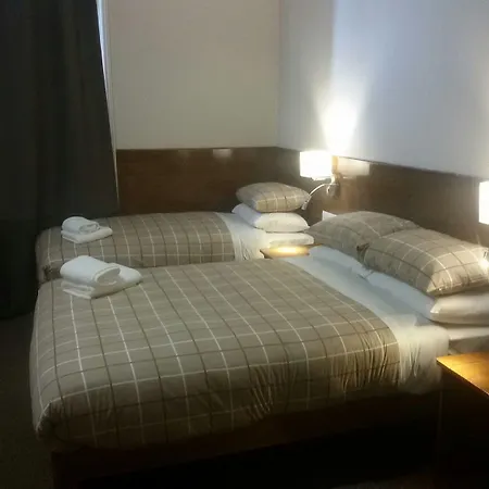 Douglas Hotel Glasgow