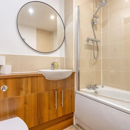 Apartment Secc Hydro Executive 7 *