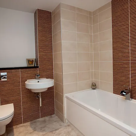 Apartment The Spires Serviced *