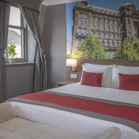 Devoncove Hotel 3*