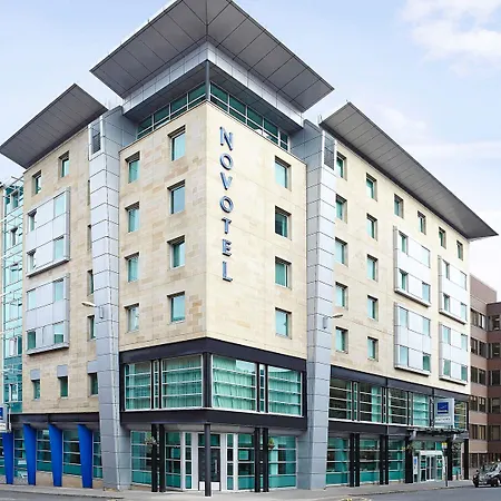 Novotel Centre Отель
