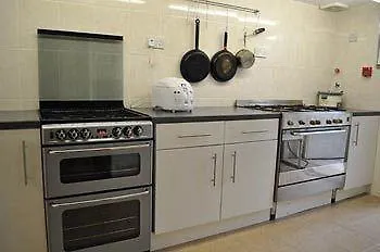 Hostel Alba *
