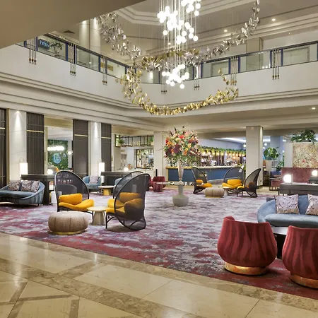 Hilton Hotel 4*