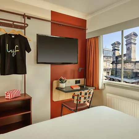 Lyf George Square Glasgow 4*