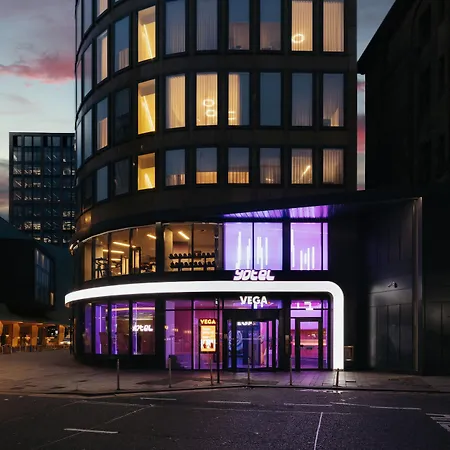 فندق Yotel