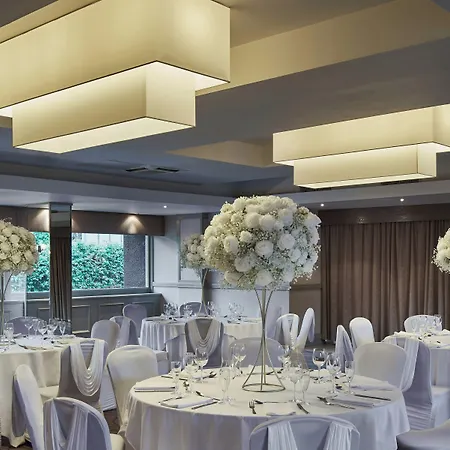 Leonardo West End 3*