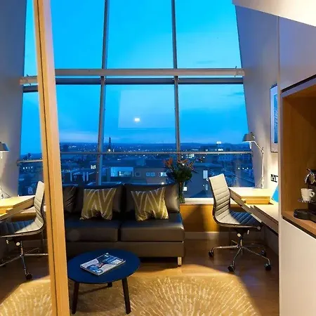 Hotel Apex Of