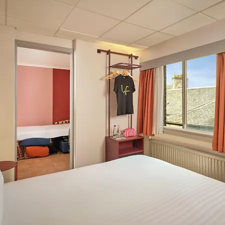 Lyf George Square 4*