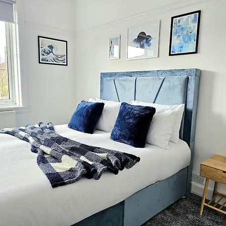 Сasa de vacaciones Charming 3-bed Oasis-free Parking