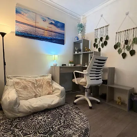 Appartement Free Parking 2-bedroom House In