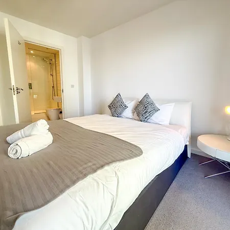 Apartment Clyde View 2bed Balcony Parking Glasgow
