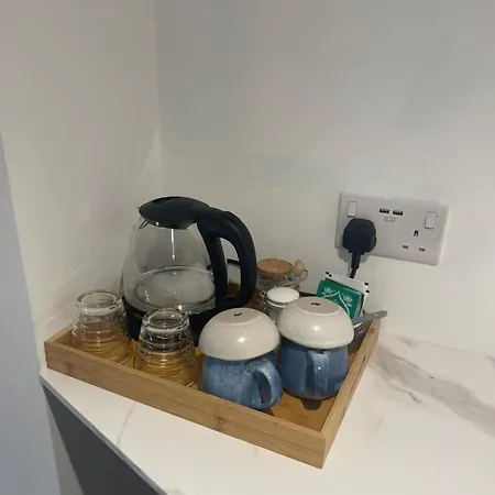 Bed and breakfast The Nook, West End 3*