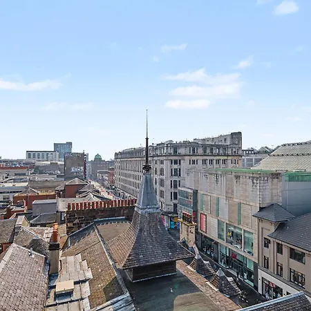 2 Bedroom Penthouse With Rooftop Terrace Ferienhaus Glasgow