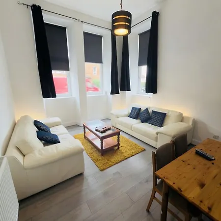 Executive 3br Near Hampden&queens Park * Glasgow