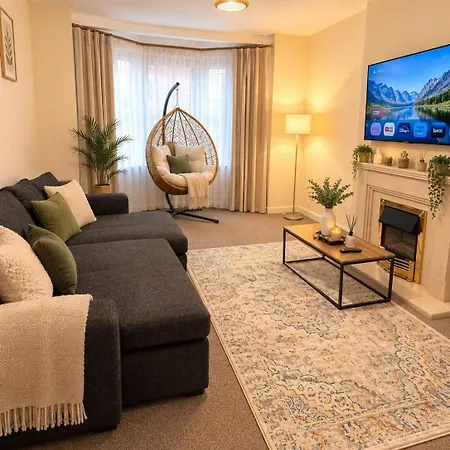 Spacious 3-bedroom House In *