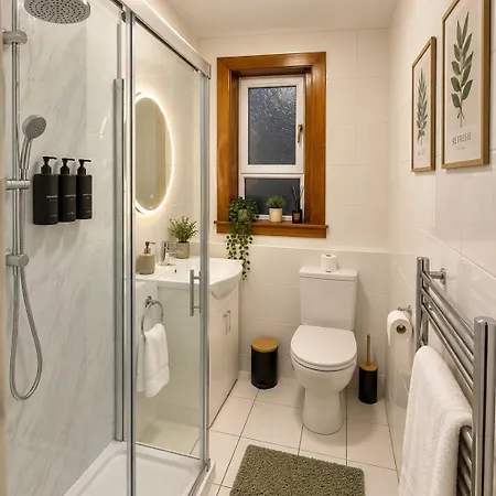 Spacious 3-bedroom House In