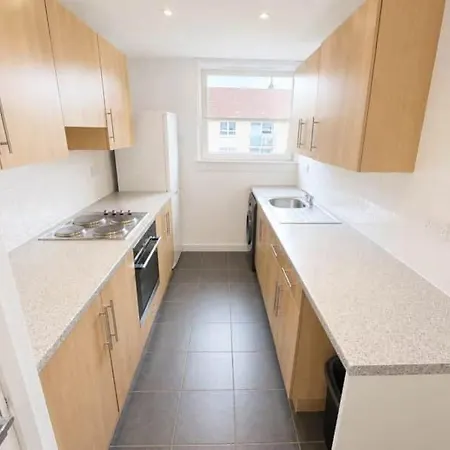 Apartment 2 Bedroom, Location Glasgow
