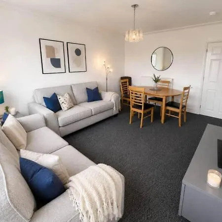 2 Bedroom, Location *