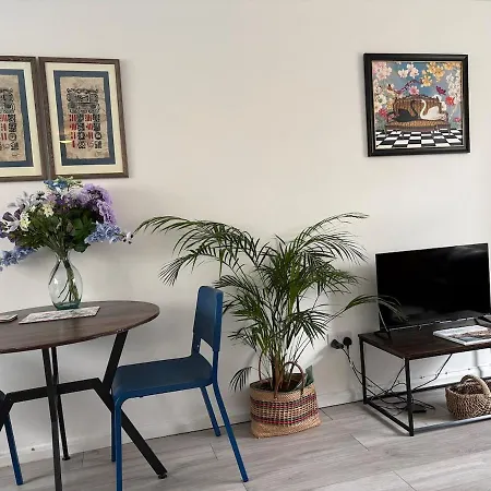 Kennedy Path 1 Bedroom Apartment