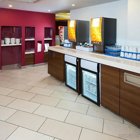 Express - Glasgow Airport By Ihg Hotel 3*