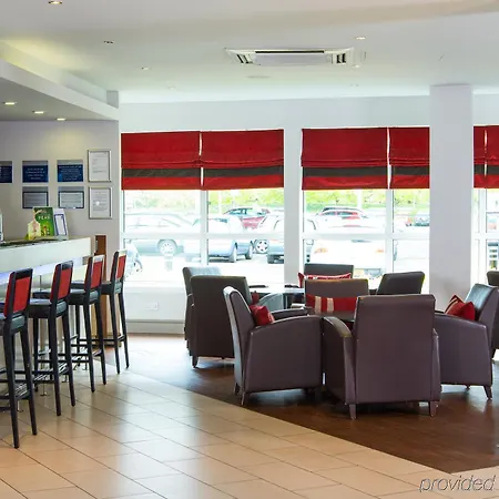 Hotel Express - Glasgow Airport By Ihg 3*