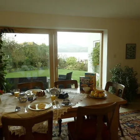 Waterside Bed & Breakfast *