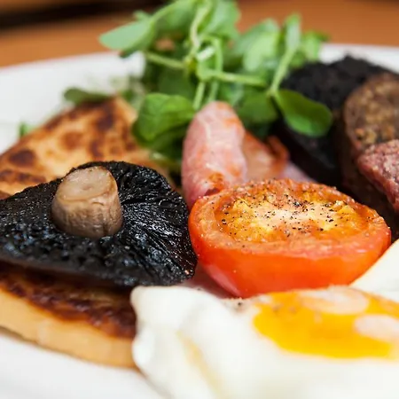 The Pipers' Tryst 4* Glasgow