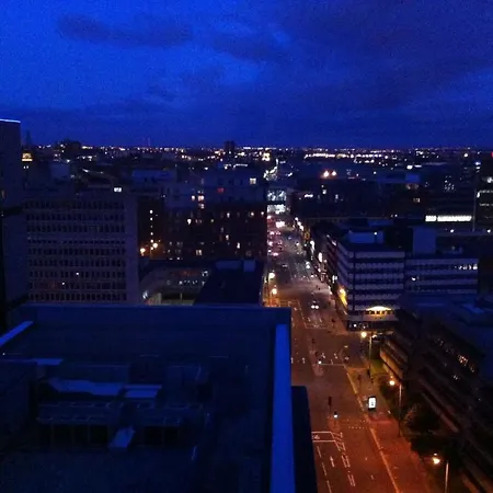 16 Glasgow