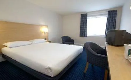 فندق Travelodge Airport غلاسغو