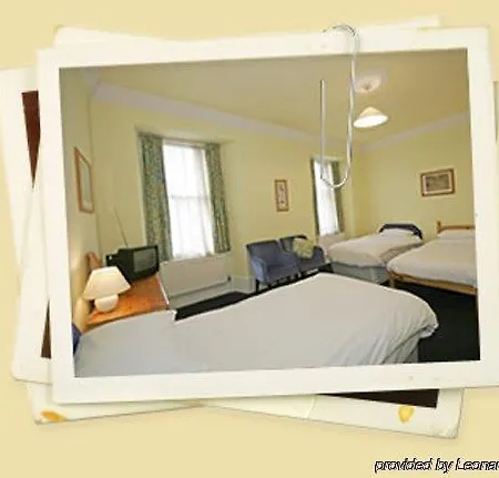 Sandyford Hotell 3*