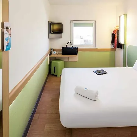 Ibis Budget 3*