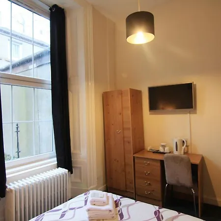 Alba Lodge Glasgow