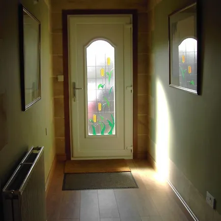 Azalea House Bed & Breakfast Glasgow